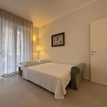 Budi - 3 Con Bagno Privato, Garage E 4 Posti Auto 度假居 *