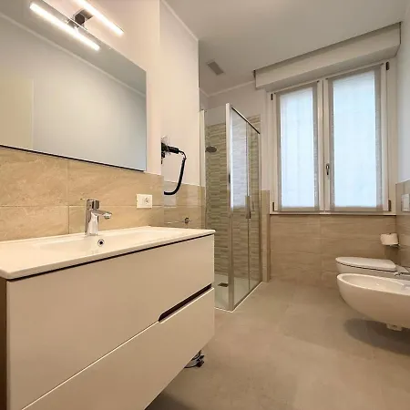 Budi - 3 Con Bagno Privato, Garage E 4 Posti Auto 度假居 *