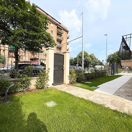 Villa Con 3 Suite, Giardino, Garage E Parcheggio Privato Nyaraló *
