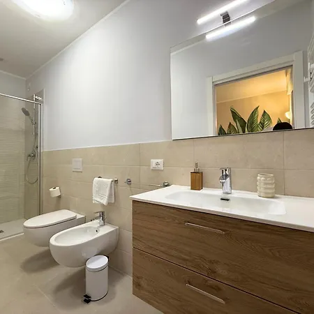 Hébergement de vacances Con 3 Suite, Giardino, Garage E Parcheggio Privato Vérone