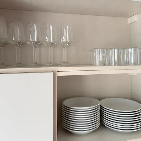 Con 3 Suite, Giardino, Garage E Parcheggio Privato * Verona